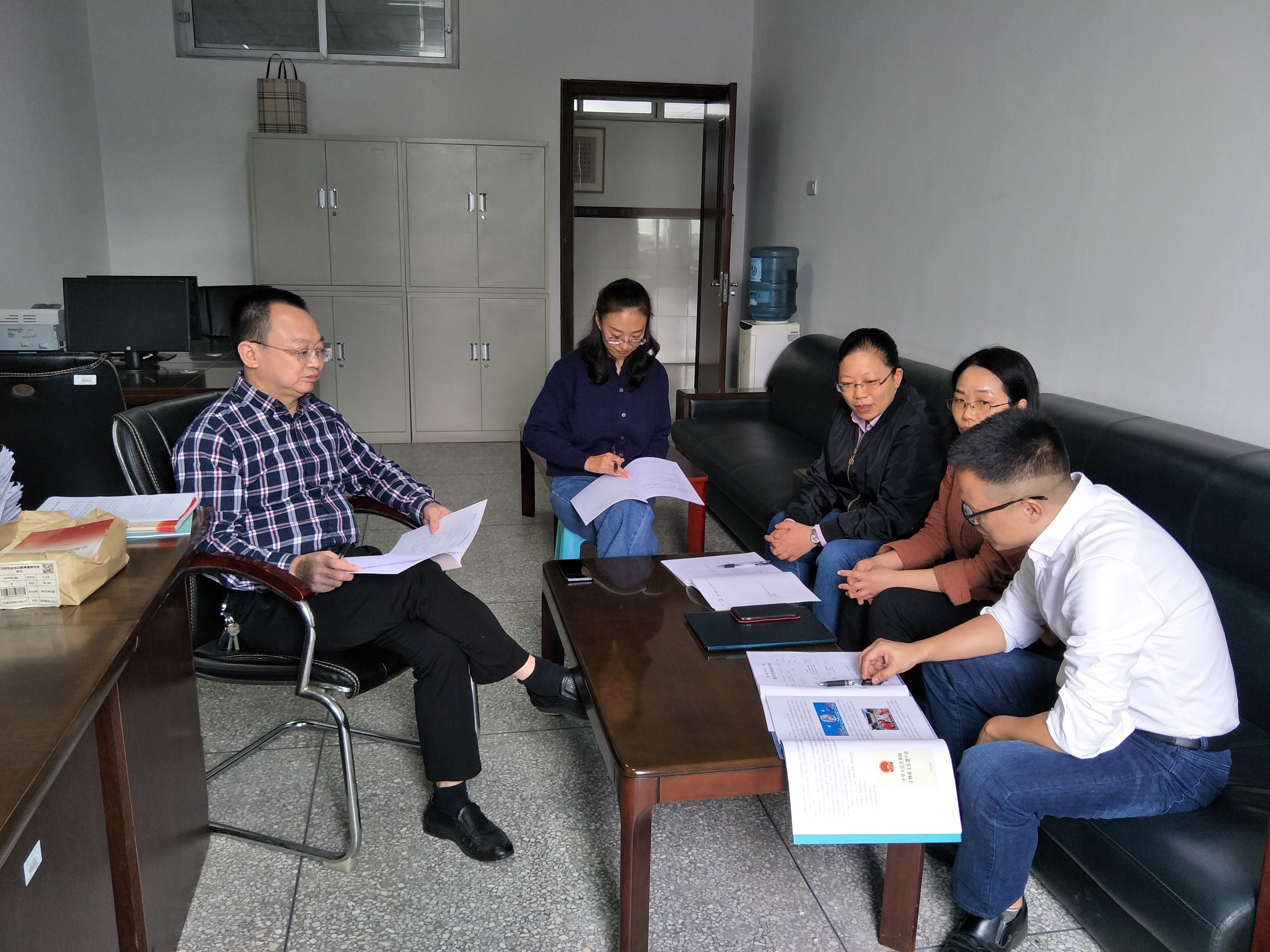 1633760272507028983.jpg 2.jpg