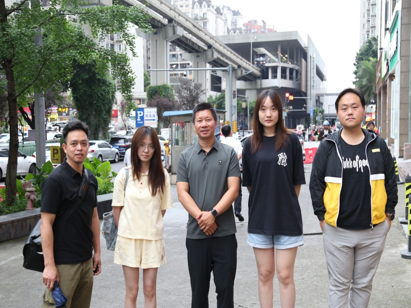 IJNv_1685949740929090998.jpg IMG_8421.jpg